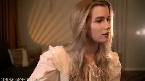 Eli online show from November 2025 07:48:02 PM