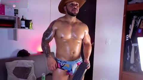 Snapshot of elian1641 chatting on February 2026 04:21:01 AM elian online show from February 2026 04:21:01 AM