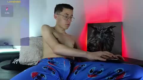 Elian online show from January 2025 01:06:02 PM