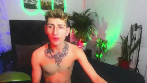 Snapshot of eliann_adam chatting on April 2026 10:42:01 AM eliann_adam online show from April 2026 10:42:01 AM