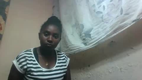 Snapshot of eliannee chatting on December 2025 07:22:01 PM eliannee online show from December 2025 07:22:01 PM