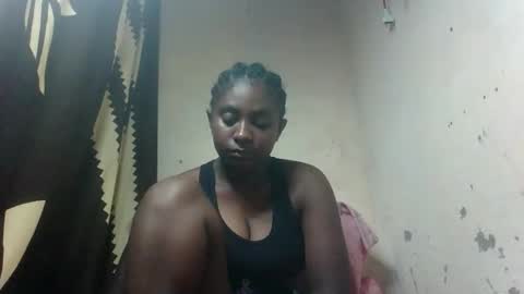 Snapshot of eliannee chatting on December 2025 08:27:02 PM eliannee online show from December 2025 08:27:02 PM