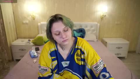 Luna online show from February 2026 12:17:02 AM