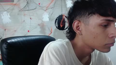 E L I A S online show from December 2024 10:05:02 AM