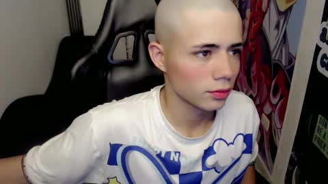 Snapshot of elii_797 chatting on January 2025 02:25:01 PM bby-santy online show from January 2025 02:25:01 PM