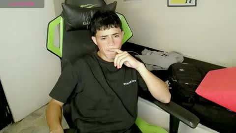 bby-santy online show from November 2025 07:25:02 PM