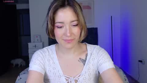 Snapshot of eliiih_ chatting on September 2025 02:14:01 AM eliiih_ online show from September 2025 02:14:01 AM