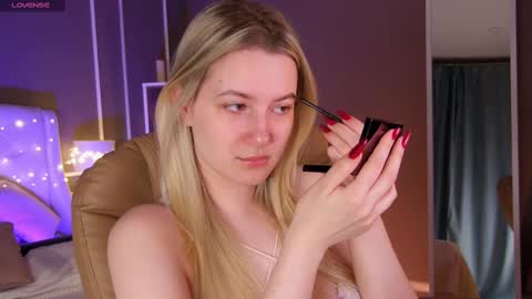 Elina online show from February 2025 01:13:02 AM