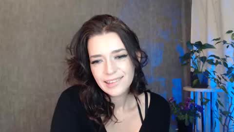 Elina online show from March 2026 10:57:01 PM