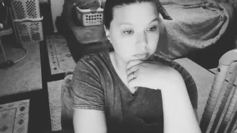 ElinaReign   online show from September 2025 02:46:02 AM