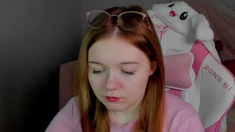 Snapshot of elinavale chatting on March 2026 05:13:01 AM elinavale online show from March 2026 05:13:01 AM