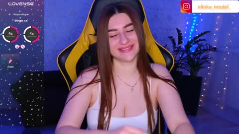 Elina online show from December 2024 06:17:01 PM