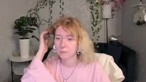 Elira Vane online show from June 2026 03:25:01 AM
