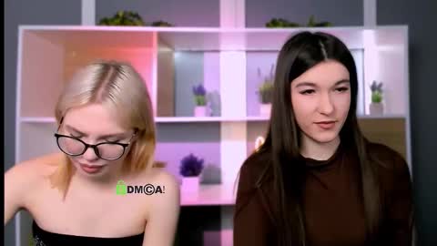 elis_sunny online show from February 2026 06:29:02 AM