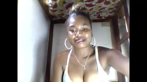 Snapshot of elisabeth2525 chatting on October 2025 07:41:01 AM elisabeth2525 online show from October 2025 07:41:01 AM