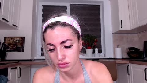 elisabeth_jason online show from January 2025 04:48:02 AM