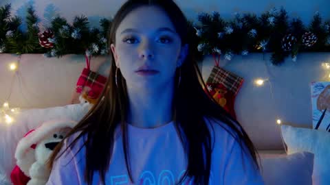 ElisabethDavis online show from January 2025 10:40:01 PM