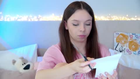 ElisabethDavis online show from January 2025 08:51:01 PM