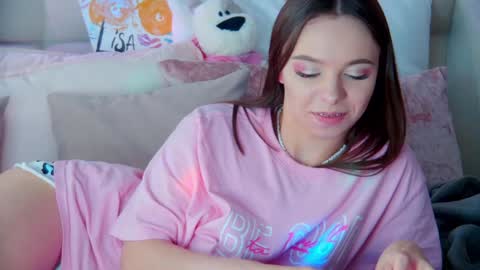 ElisabethDavis online show from January 2025 07:08:01 PM