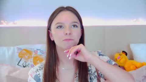 ElisabethDavis online show from February 2025 07:27:02 PM