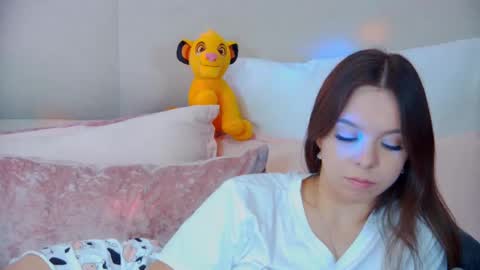 ElisabethDavis online show from March 2025 11:49:02 PM