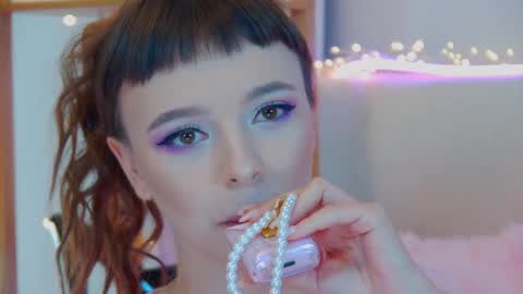 ElisabethDavis online show from September 2025 03:37:02 PM