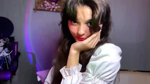 Elin online show from April 2026 02:41:01 PM