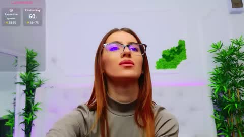 ElisaCharm online show from November 2025 03:45:01 AM