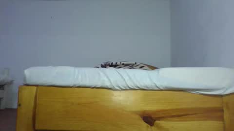 Snapshot of elisacich chatting on February 2026 07:15:01 PM elisacich online show from February 2026 07:15:01 PM