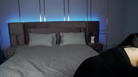 Snapshot of elisaminix_ chatting on December 2024 07:21:01 AM Elison online show from December 2024 07:21:01 AM