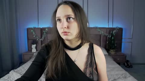 Snapshot of elisaminix_ chatting on January 2025 06:41:02 AM Elison online show from January 2025 06:41:02 AM