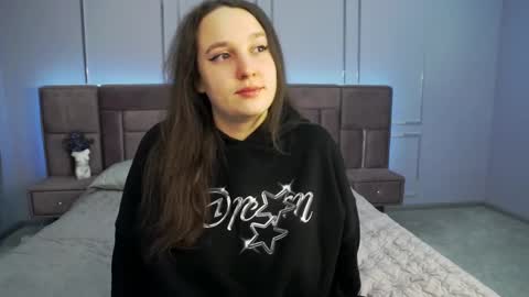 Snapshot of elisaminix_ chatting on March 2025 06:29:01 AM Elison online show from March 2025 06:29:01 AM