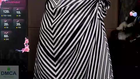 Elise online show from October 2025 07:31:02 AM