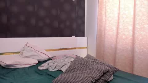 Elly online show from September 2025 10:07:01 AM