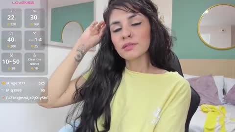 E L I S S A online show from February 2025 08:13:02 AM