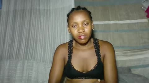 Snapshot of elita12010 chatting on April 2026 11:19:02 PM elita12010 online show from April 2026 11:19:02 PM