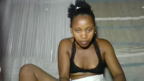 Snapshot of elita12010 chatting on April 2026 07:22:01 AM elita12010 online show from April 2026 07:22:01 AM