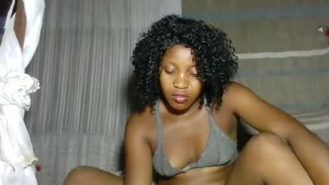 Snapshot of elita12010 chatting on April 2026 10:16:01 PM elita12010 online show from April 2026 10:16:01 PM