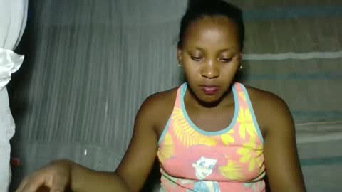 Snapshot of elita12010 chatting on May 2026 10:43:01 AM elita12010 online show from May 2026 10:43:01 AM