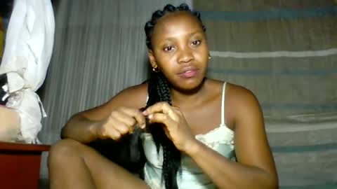 Snapshot of elita12010 chatting on June 2026 12:22:01 PM elita12010 online show from June 2026 12:22:01 PM