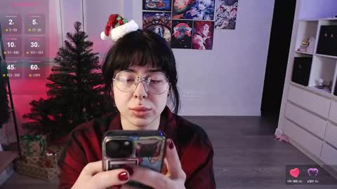 Snapshot of eliza_benet_ chatting on December 2024 05:51:01 PM Ari online show from December 2024 05:51:01 PM