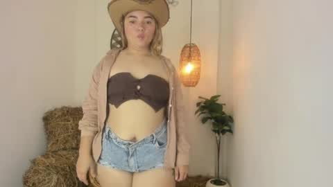 Snapshot of eliza_pryor chatting on June 2026 01:16:02 PM eliza_pryor online show from June 2026 01:16:02 PM