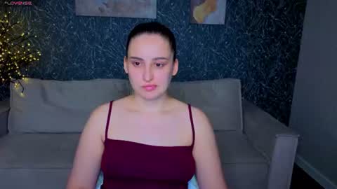 Snapshot of elizabet_collins chatting on June 2026 01:00:02 AM Elizabet online show from June 2026 01:00:02 AM