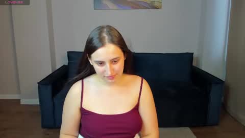 Snapshot of elizabet_collins chatting on July 2026 09:05:01 AM Elizabet online show from July 2026 09:05:01 AM