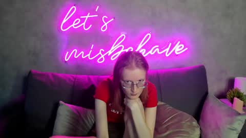 Snapshot of elizabeth_harpper chatting on February 2025 11:10:01 AM Elizabeth online show from February 2025 11:10:01 AM