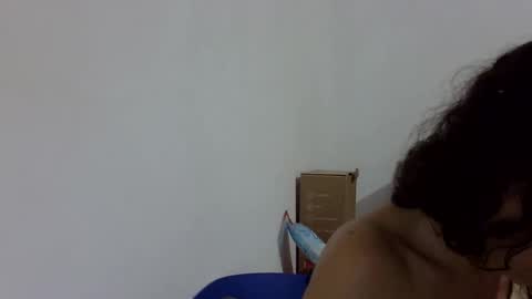 Elizabeth Martinez  online show from November 2025 06:52:02 PM