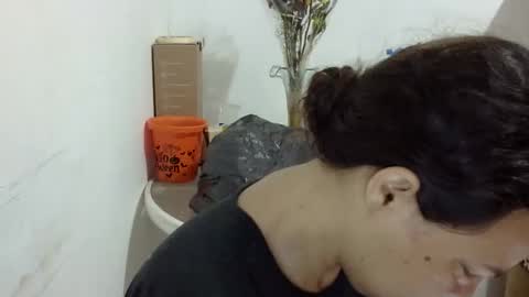 Elizabeth Martinez  online show from December 2025 03:07:02 PM