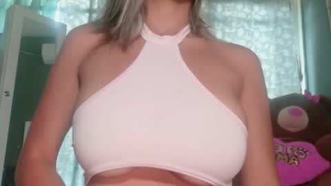 Lizzy online show from October 2025 02:18:02 PM