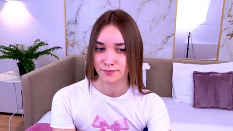 Elizabeth online show from February 2025 03:26:01 PM