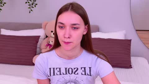 Elizabeth online show from February 2025 11:04:01 PM